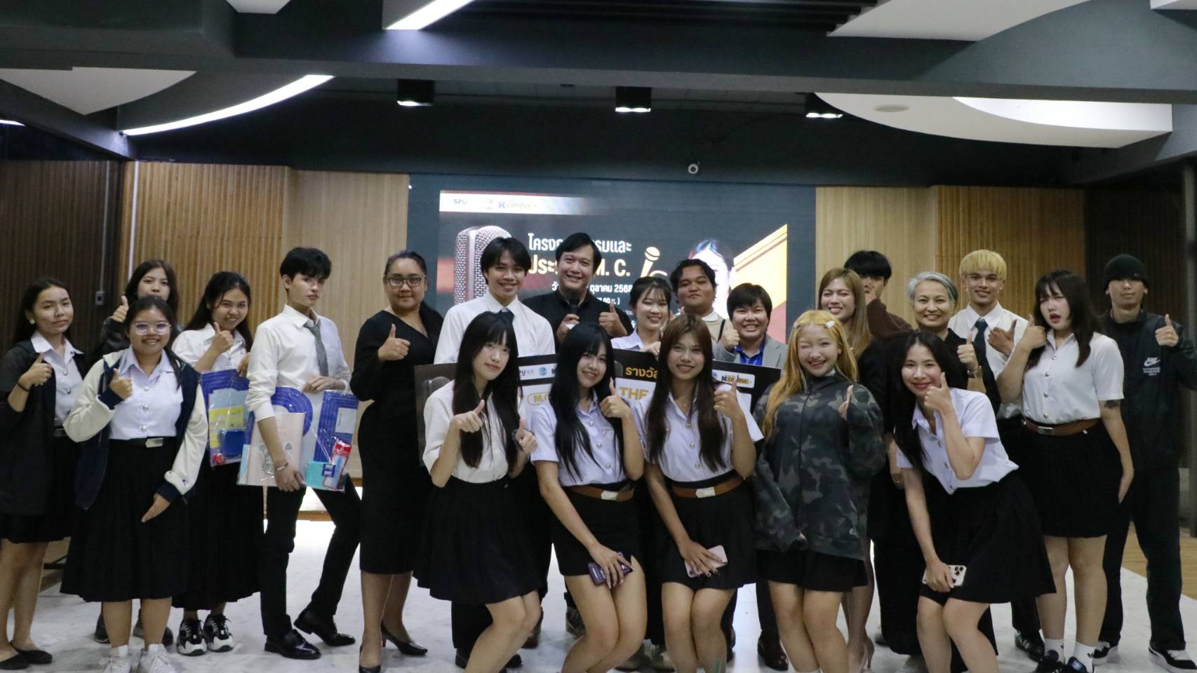 574840927_1145606127660727_1665092753708774593_n